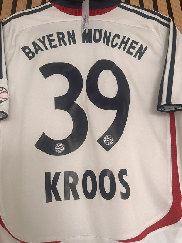 Maillot Bayern Munich Extérieur 2013 2014 Kroos