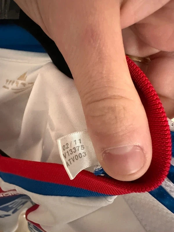 Maillot Lyon 2011-2012 Kallstrom